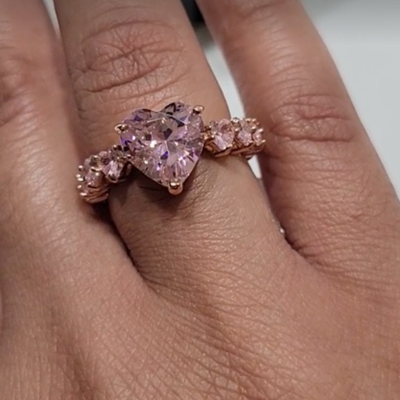 Pink Heart CZ Baguette setting ring 14k gold plated size9 - Picture 3 of 4